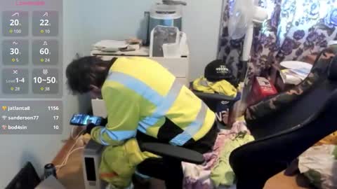 Snapshot of sexy432629 chatting on 02.06.26 evry tip help me to buy a new car 111-1111-111111 tk online show from 02.06.26