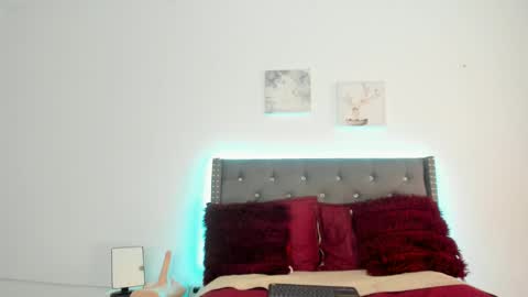 LUXURY online show from 12.27.24