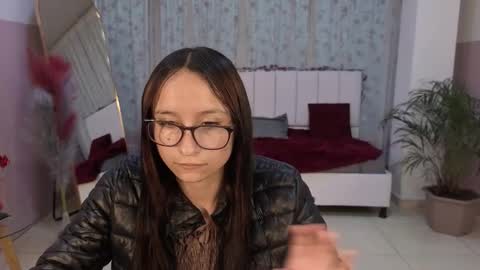 Snapshot of sexy_ailin chatting on 03.19.26 Ailin online show from 03.19.26