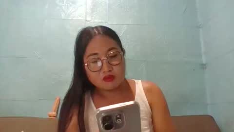 Snapshot of sexy_akira50 chatting on 10.21.25 Akira online show from 10.21.25