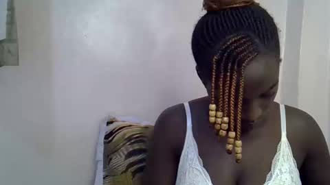 Snapshot of sexy_alia1 chatting on 01.18.26 sexy_alia1 online show from 01.18.26