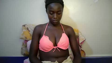 Snapshot of sexy_alia1 chatting on 02.16.26 sexy_alia1 online show from 02.16.26