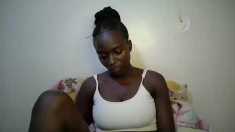 Snapshot of sexy_alia1 chatting on 02.18.26 sexy_alia1 online show from 02.18.26