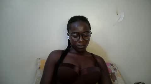 Snapshot of sexy_alia1 chatting on 03.01.26 sexy_alia1 online show from 03.01.26