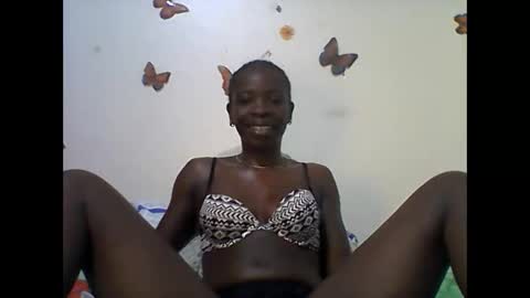 Snapshot of sexy_annbel chatting on 09.14.25 Ann online show from 09.14.25