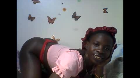Snapshot of sexy_annbel chatting on 09.19.25 Ann online show from 09.19.25