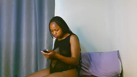 Ariana online show from 12.22.25