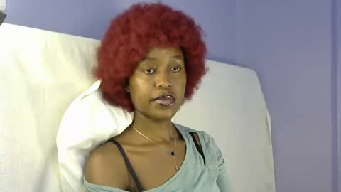 Snapshot of sexy_b7 chatting on 10.07.25 kiki online show from 10.07.25