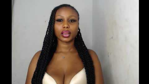 Snapshot of sexy_badgirl2 chatting on 09.17.25 Sexy blackgirl2 online show from 09.17.25