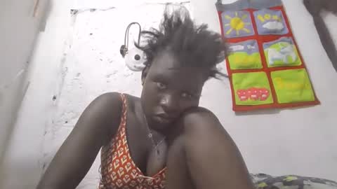 sexy_bitch256 online show from 10.14.25