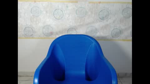 sexy_bluey247 online show from 10.18.25