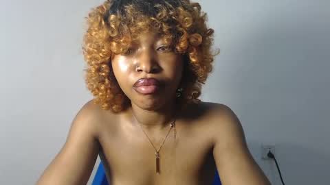 sexy_bluey247 online show from 04.13.26