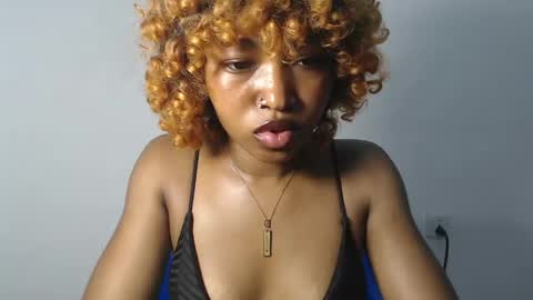 sexy_bluey247 online show from 04.14.26