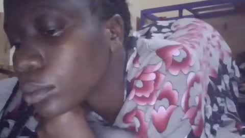 sexy_butty01 online show from 10.29.25