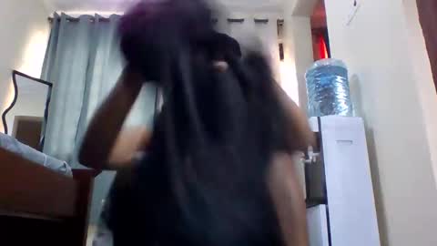 Snapshot of sexy_dianaa chatting on 04.18.26 sexy_dianaa online show from 04.18.26