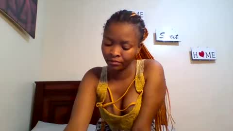 Snapshot of sexy_dianaa chatting on 06.22.26 sexy_dianaa online show from 06.22.26