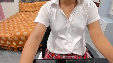 Snapshot of sexy_doll_1_ chatting on 09.20.25 Sexydoll online show from 09.20.25