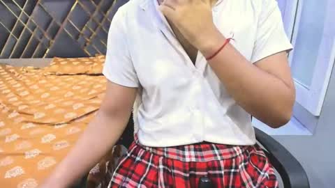 Snapshot of sexy_doll_1_ chatting on 11.15.25 Sexydoll online show from 11.15.25