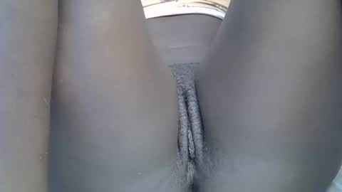 Snapshot of sexy_esther92 chatting on 03.06.25 sexy_esther92 online show from 03.06.25