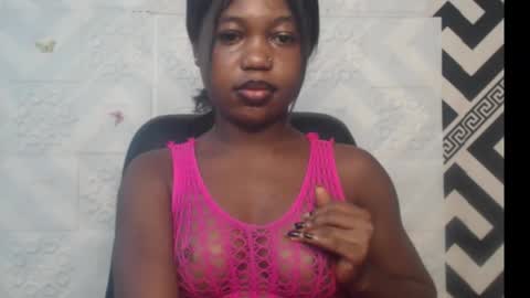 Snapshot of sexy_floral chatting on 09.14.25 Angela online show from 09.14.25