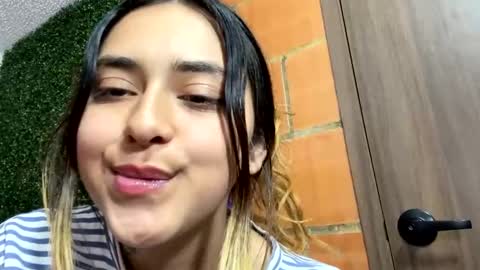 Antonella online show from 02.10.25