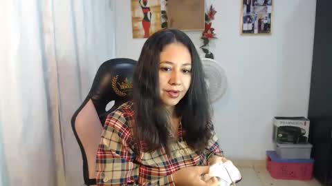 Snapshot of sexy_goddes1 chatting on 02.17.26 layla violeta gomez online show from 02.17.26