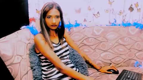 Snapshot of sexy_indian0009 chatting on 11.08.25 sexy_indian0009 online show from 11.08.25