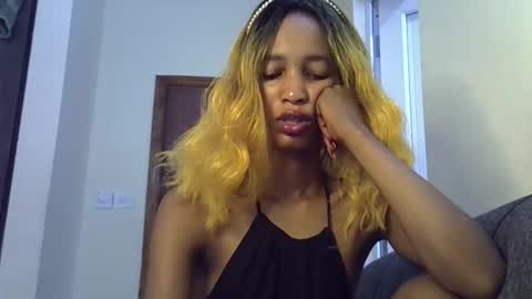 Snapshot of sexy_janny chatting on 11.20.25 Janny online show from 11.20.25