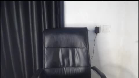 Snapshot of sexy_juicypussy0 chatting on 09.26.25 Jasmine online show from 09.26.25