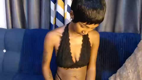 larisa online show from 12.14.24