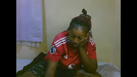 Snapshot of sexy_latasha chatting on 04.27.26 sexy_latasha online show from 04.27.26