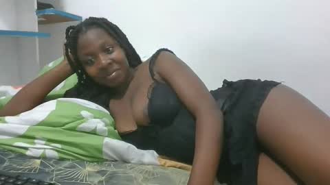 Snapshot of sexy_letisha chatting on 10.04.25 sexy_letisha online show from 10.04.25