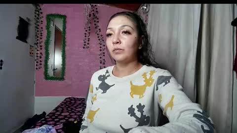 sexy lolas online show from 12.05.25