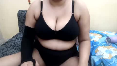sexy_mandakini online show from 04.12.26
