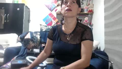 Mary online show from 10.14.25