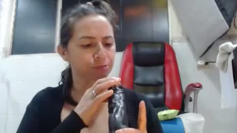 MARIPOSA online show from 11.04.25