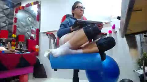 MARIPOSA online show from 12.13.25