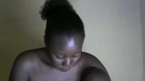 sexy_melanin11 online show from 10.13.25