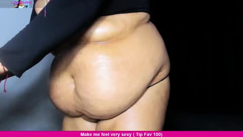 Snapshot of sexy_milfy01 chatting on 02.26.25 Jenny I am a freelance model online show from 02.26.25