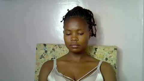 Molyne online show from 02.20.26