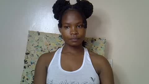 Molyne online show from 03.17.26