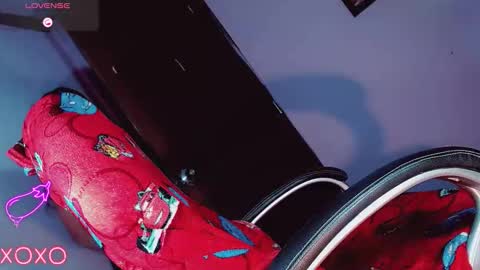 queen online show from 04.15.26