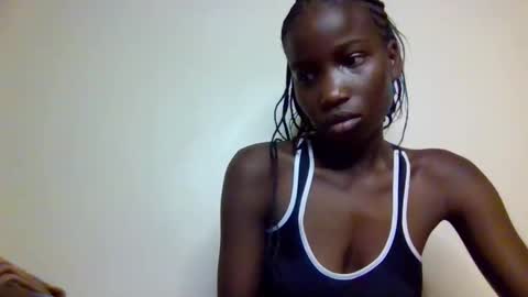 sexy_petittie online show from 10.14.25