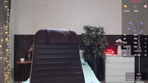 Annie - Your Dream Girl online show from 02.11.25