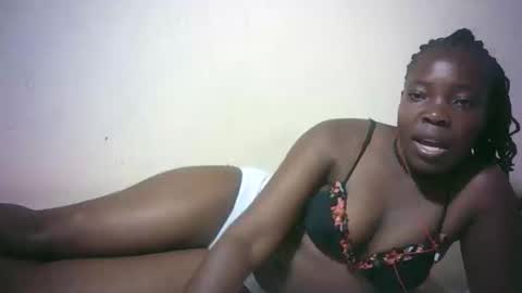 sexy_sandrah online show from 10.10.25