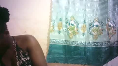 Snapshot of sexy_sandrah chatting on 06.15.26 sexy_sandrah online show from 06.15.26