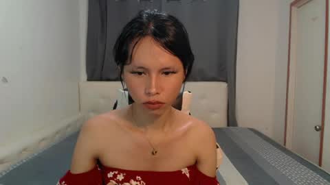 Snapshot of sexy_shanee chatting on 07.13.26 shane online show from 07.13.26