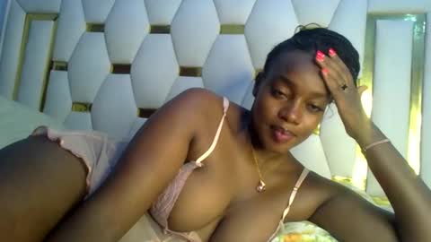 laura online show from 02.24.25