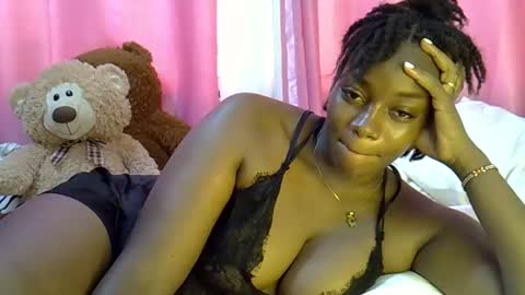 laura online show from 03.05.26