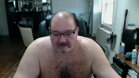 Snapshot of sexy_steven_cb1 chatting on 03.08.25 Steven online show from 03.08.25